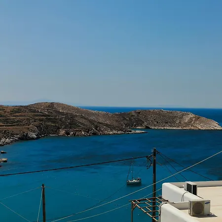 Chez Nicolas Vari (Syros)